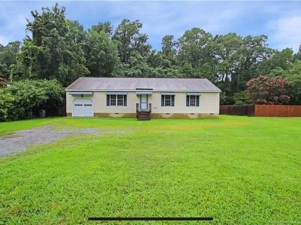 8649 Pocahontas Trl, Williamsburg, VA 23185