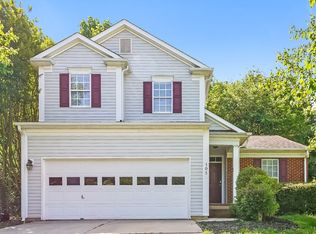 105 Sweetbriar Ct, Mount Holly, NC 28120