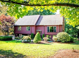 207 South St, Foxboro, MA 02035