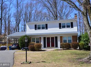 6824 Reynard Dr, Springfield, VA 22152