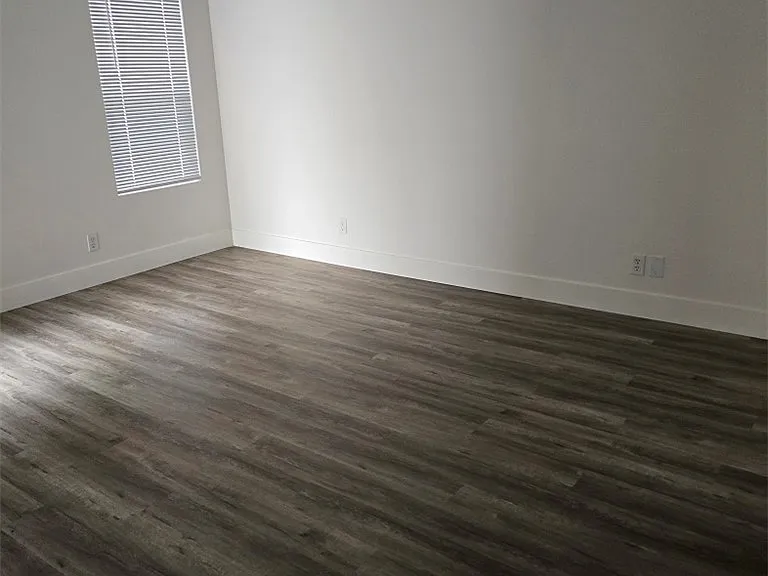 8641 Toscana Ln — Photo 21