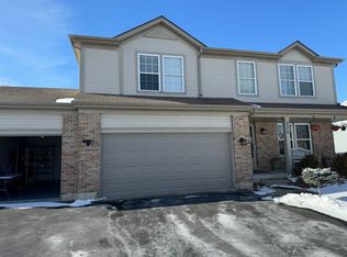 228 White Oak St, Hampshire, IL 60140