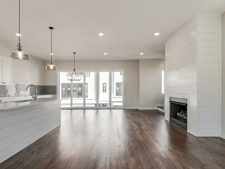 227 Oceola Ave #4 — Photo 12
