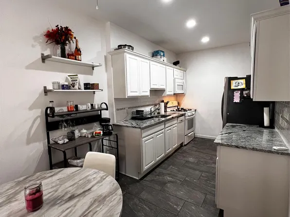 37 N central Avenue #3H, Hartsdale, NY 10530