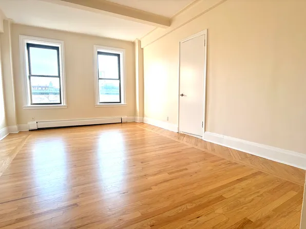 147 West 79th Street image 1 of 6