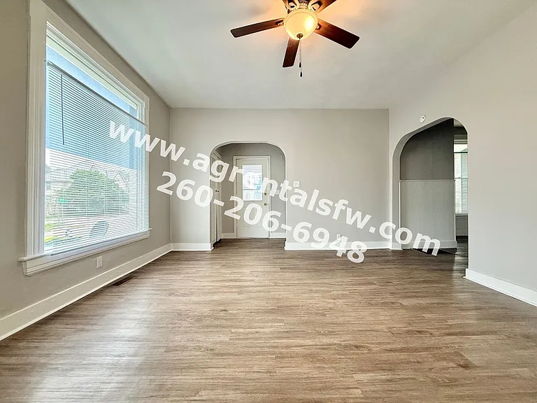 615 S Jefferson St — Photo 16