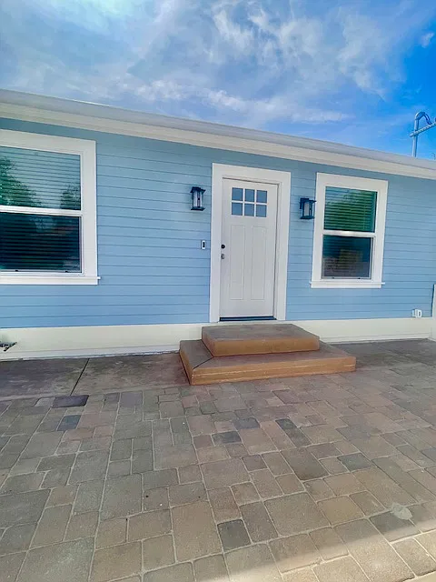 3 bed, 1800 sqft, $5,750 — Photo 2