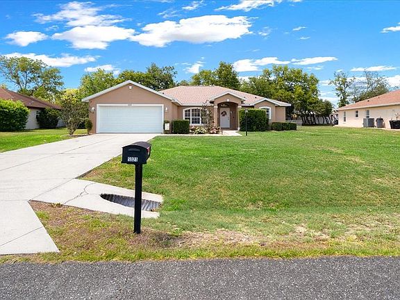 4th image of 5321 SW 115th Loop