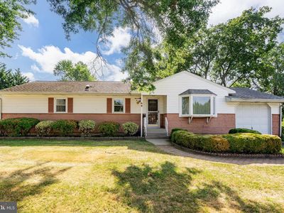 6 Kim Valley Rd, Hamilton, NJ, 08620