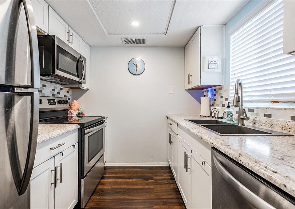 402 Tarpon Point Tarpon Springs, FL, 34689 - Apartments for Rent | Zillow