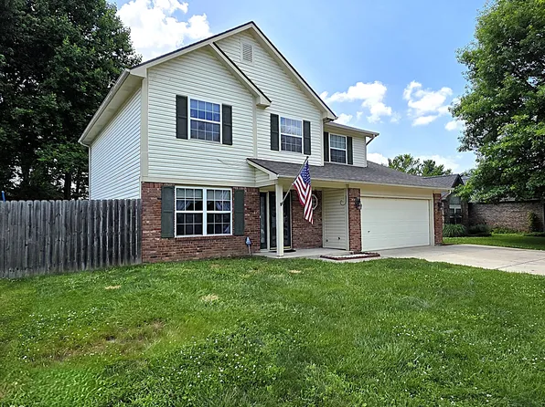 820 Trail Ridge Ct, Mooresville, IN 46158