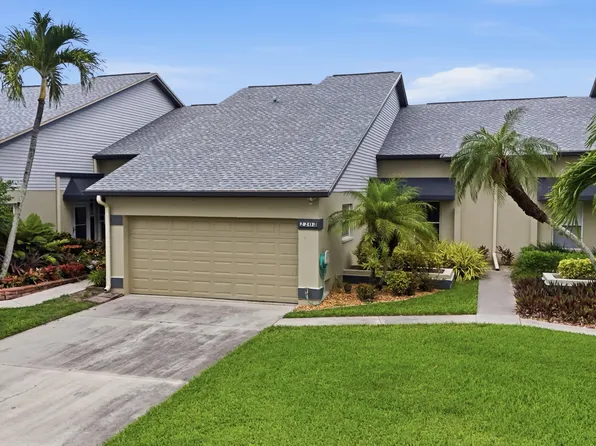 2203 McGregor Park Cir, Fort Myers, FL 33908