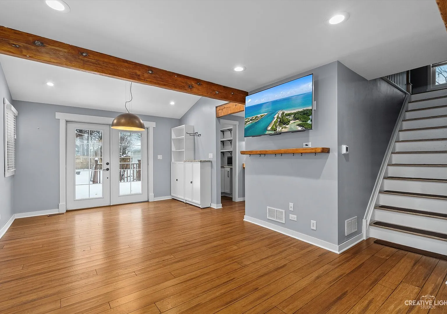 3 bed, 1.5 bath, 1150 sqft, $3,000 — Photo 3