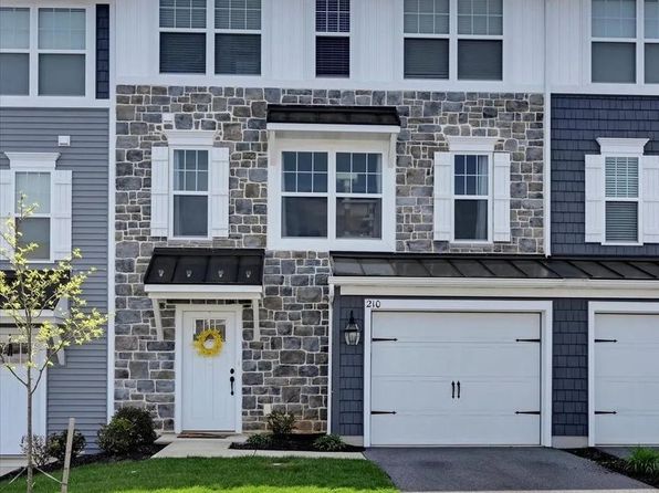 210 Highland Ct