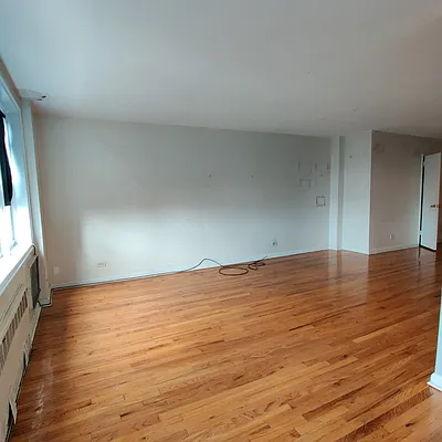 Rented by New York Residence | media 19