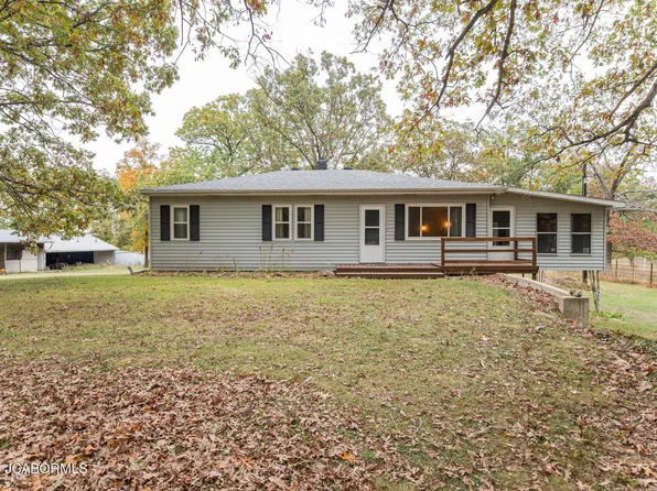 11276 State Route H, Belle, MO 65013