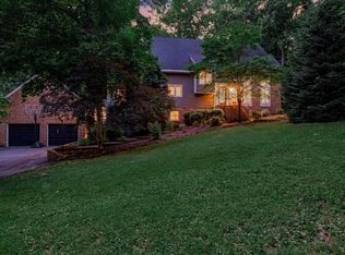 503 Meadowridge Dr, Lynchburg, VA 24503