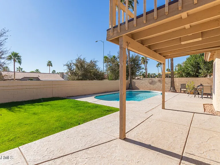 3611 E Windmere Dr — Photo 42