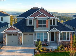 12555 SE Verlie St, Happy Valley, OR 97086