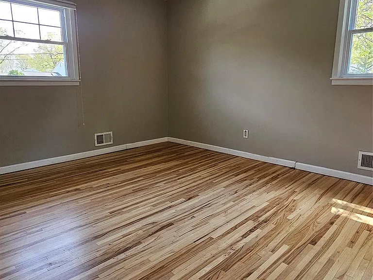 72 Schriever Ln — Photo 18