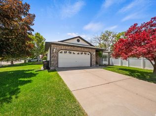 5433 W Ticklegrass Rd, West Jordan, UT 84081