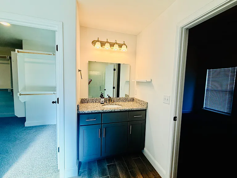 424 NW 59th Ave — Photo 20