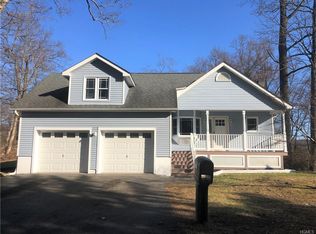 37 Interlaken Rd, Patterson, NY 12563