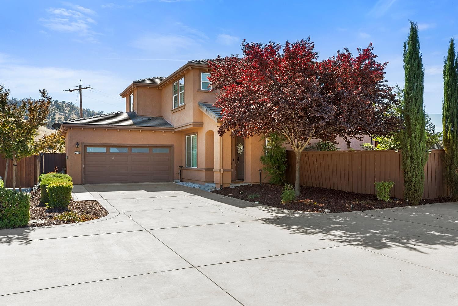 9423 Vintner Cir