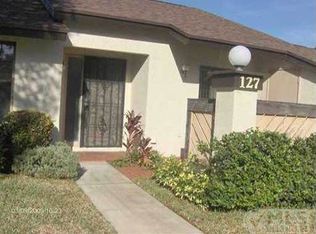 127 Manchineel Ct, Royal Palm Beach, FL 33411