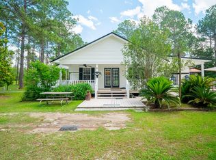 229 Bluebird Ln, Adel, GA 31620