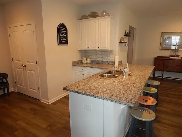 229 Carvel Trl — Photo 17