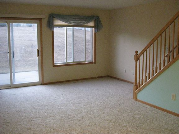 Living Room (without furniture)