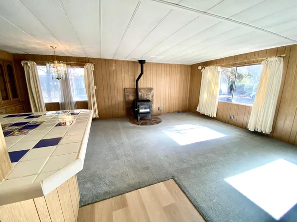 61310 Parrell Rd #26, Bend, OR 97702