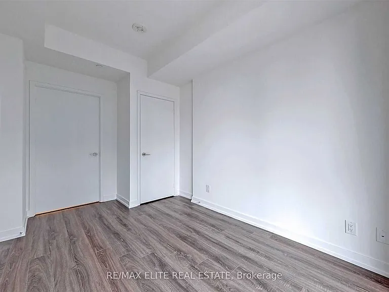 20 Edward St #1307 — Photo 25