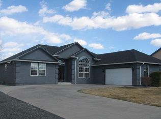 336 S Littler Dr E, Pueblo West, CO 81007