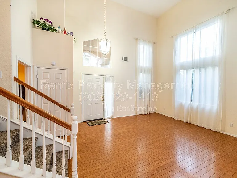 3655 Shandin Dr — Photo 9
