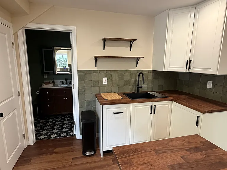 6041 Barbados Ave #B — Photo 5