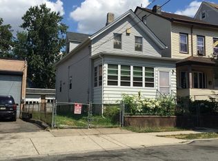 428 Harrison St, Passaic, NJ 07055