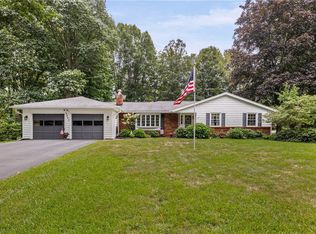 2095 English Rd, Rochester, NY 14616