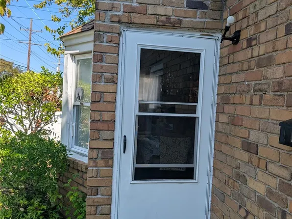 186 Westbury Boulevard, Hempstead, NY 11550