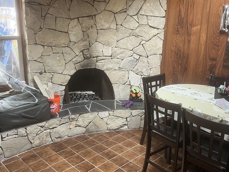 2nd image of 4189 Cole Ct
