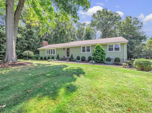 68 Coral Drive, Trumbull, CT 06611