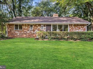 5525 Glenallen St, Springfield, VA 22151