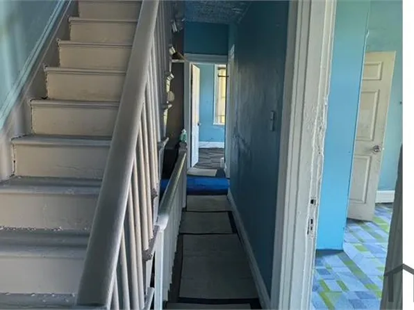 1423 Newhouse Ave Floor 2, Saint Louis, MO 63107