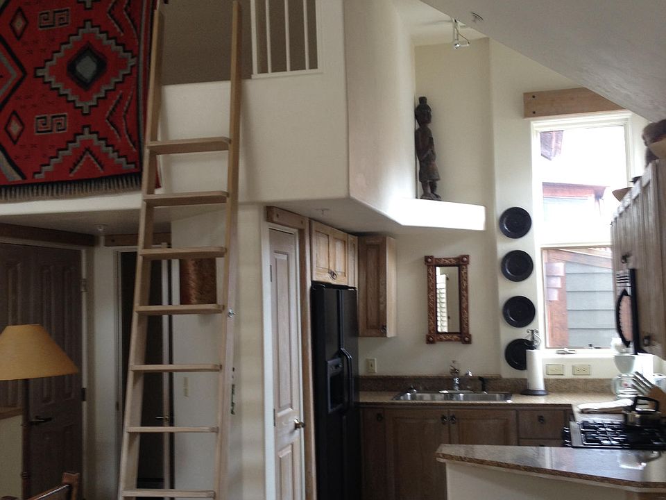 2nd image of 350 Mahoney Dr #6