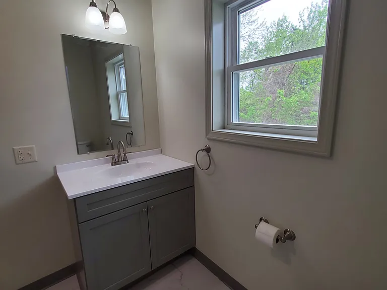 45 Main St #1-R — Photo 14
