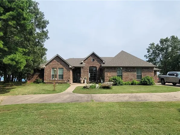 24625 Wolf Mountain Rd, Wister, OK 74966