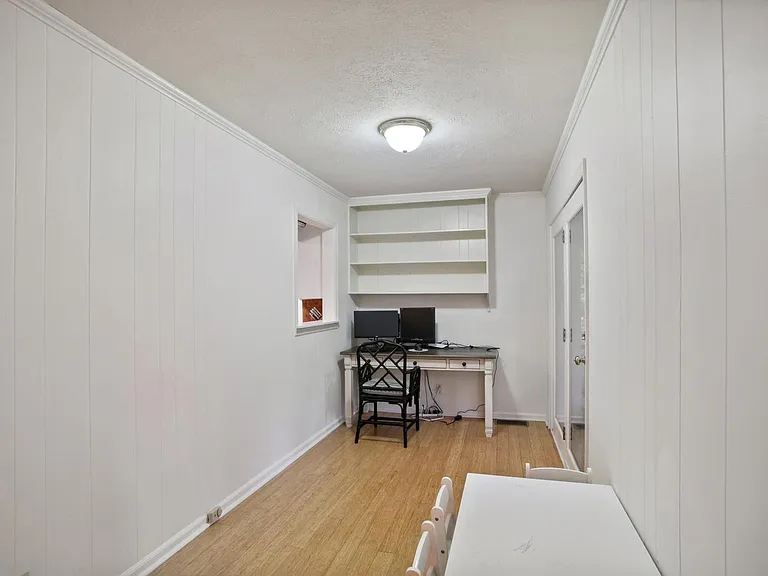 364 Westside Dr — Photo 14
