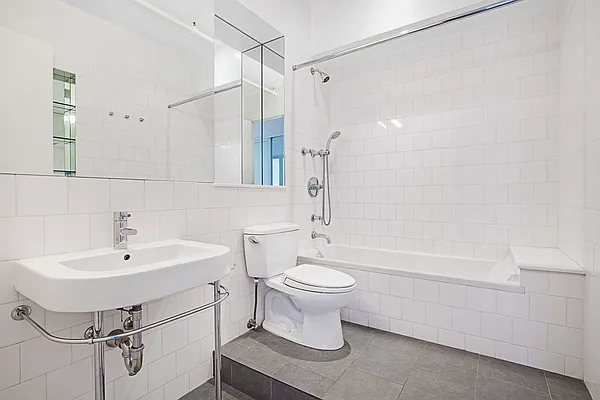 Rented by Compass | media 47