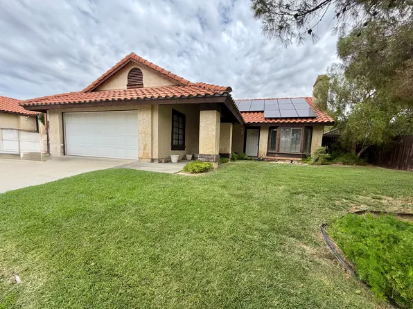 551 Sunrise Ter, Palmdale, CA 93551